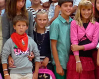Recepción en el Ayuntamiento a los niños ucranianos acogidos durante este verano