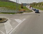 Un ciclista herido en Sarriguren al chocar contra un coche